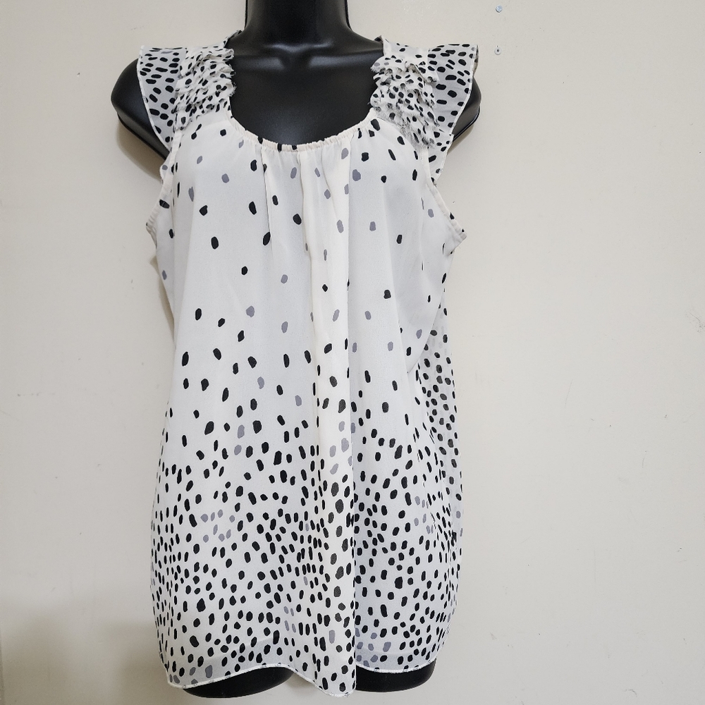 GAP size Small Polka Dot Cap‎ Ruffle Sleeve Lined Blouse Casual Cream Black